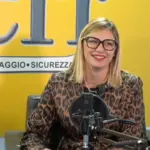 Nobex senza filtri, tra donne e l’incredibile “aspira nasino”